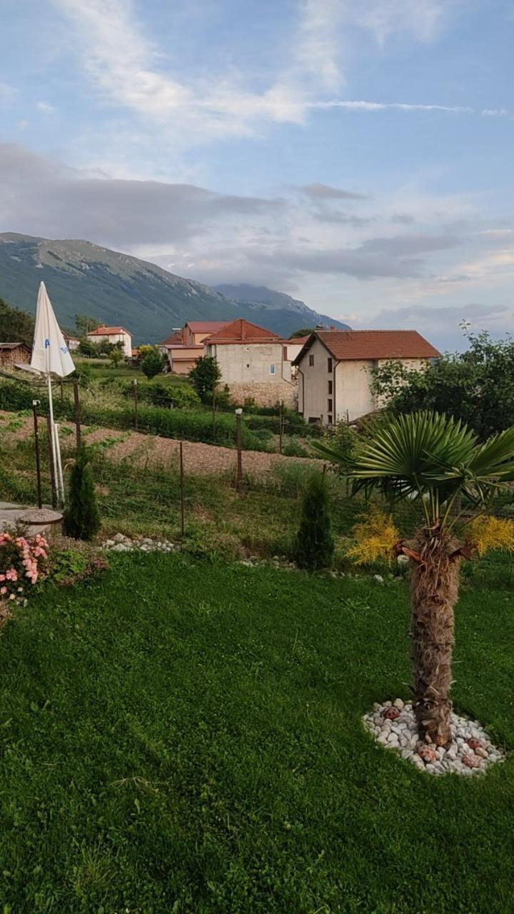 Elshani Guest House Stevovski מראה חיצוני תמונה